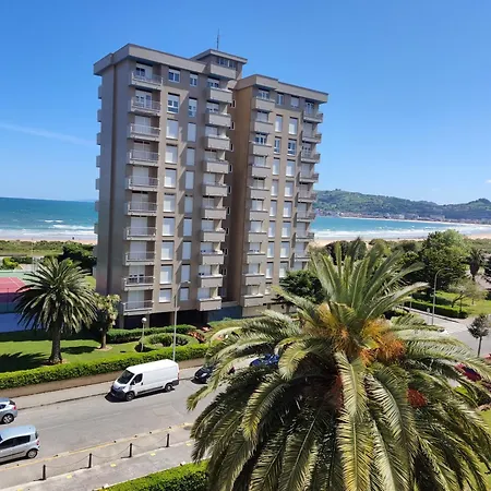 Katt Y El Mar * Laredo